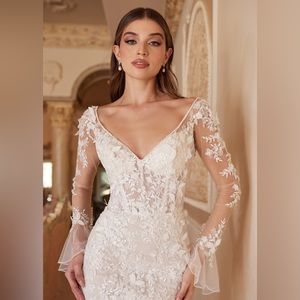 Bohemian Lace Wedding Dress